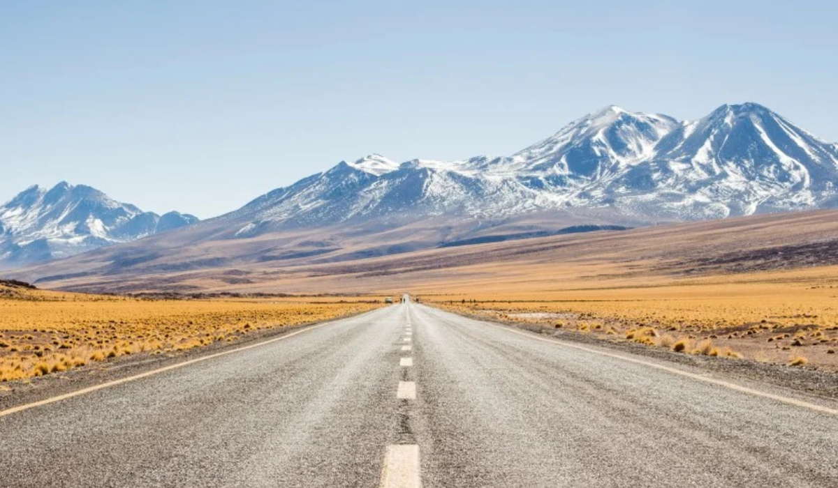 R 50 Años Manual de Carreteras de Chile - Fotografía de Invest Chile - Patagonia